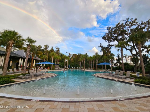 507 NARROWLEAF Drive, St. Johns, FL 32259