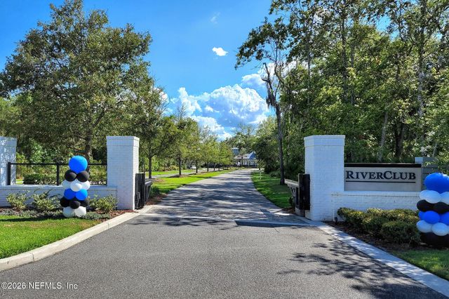 507 NARROWLEAF Drive, St. Johns, FL 32259