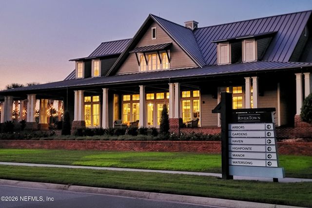 507 NARROWLEAF Drive, St. Johns, FL 32259