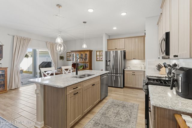 507 NARROWLEAF Drive, St. Johns, FL 32259