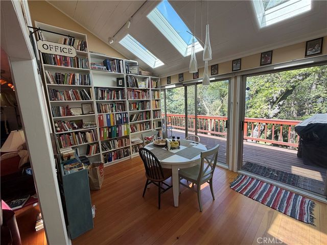 1076 Calanda, Crestline, CA 92325