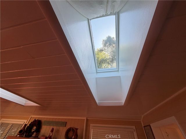 1076 Calanda, Crestline, CA 92325