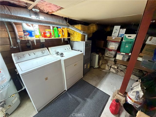 1076 Calanda, Crestline, CA 92325