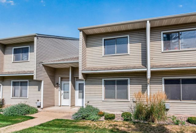 4464 Mccoll Drive, Savage, MN 55378