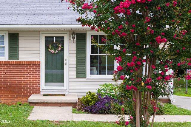 109 S Tenth Street, Mebane, NC 27302