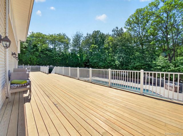 71 Crystal Hill Drive, Pomona, NY 10970