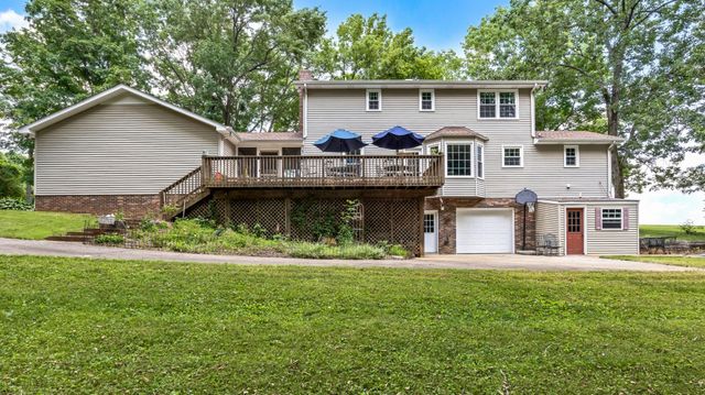 1330 Barkley Hills Cir, Clarksville, TN 37040