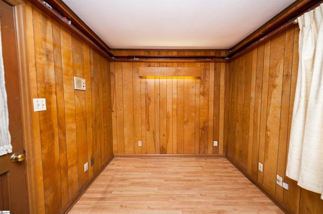 108 Ridgeway Drive, Spartanburg, SC 29301