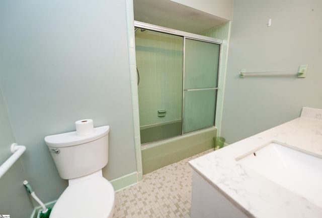 108 Ridgeway Drive, Spartanburg, SC 29301