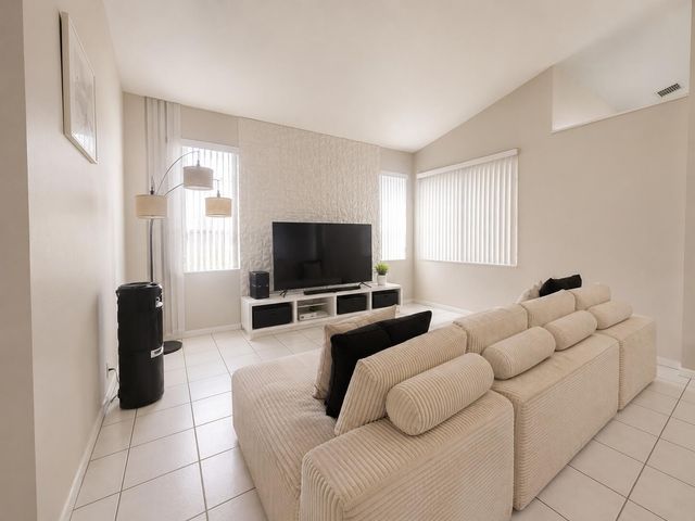 3071 Dogwood Lane, Margate, FL 33063
