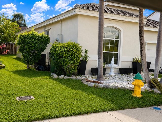 3071 Dogwood Lane, Margate, FL 33063