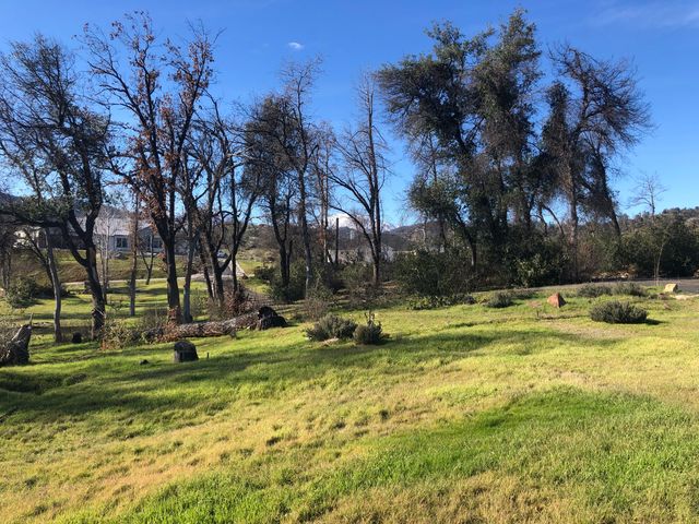 10049 Tilton Mine Road, Redding, CA 96001