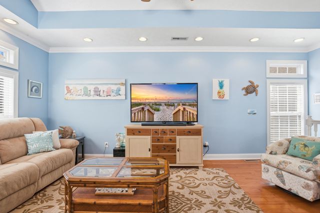 670 2nd Ave. N, North Myrtle Beach, SC 29582