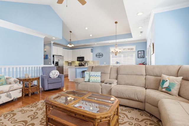 670 2nd Ave. N, North Myrtle Beach, SC 29582