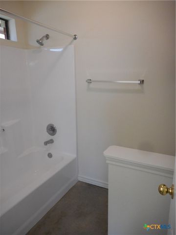 102 Gemini Court, Victoria, TX 77901
