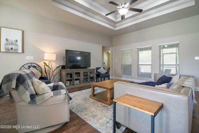 6626 Sugarcane Circle, Ocean Springs, MS 39564