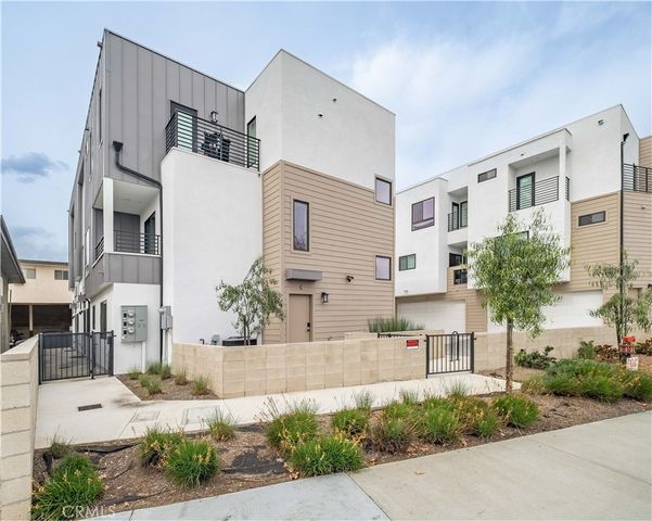 6449 Rosemead Boulevard, San Gabriel, CA 91775