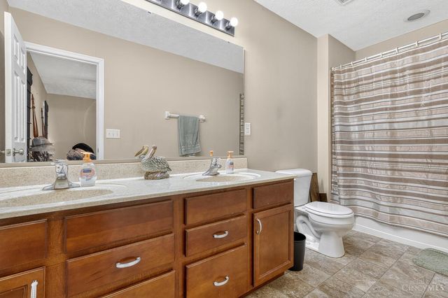 2610 Fairfield Ridge Drive, Fairfield Twp, OH 45011