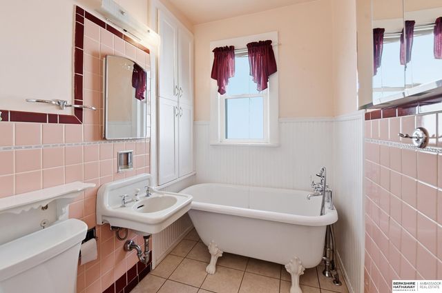 3705 Martha Street, Omaha, NE 68105