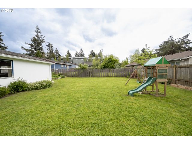 11826 Se HAROLD St, Portland, OR 97266