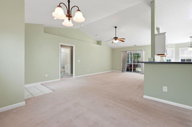 722 Drawbridge Dr., Conway, SC 29526