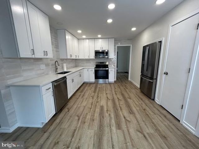 148 BELMONT DR, Wilmington, DE 19808