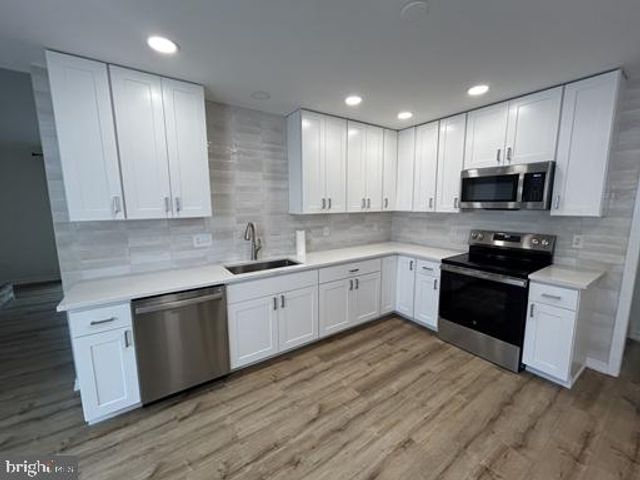 148 BELMONT DR, Wilmington, DE 19808