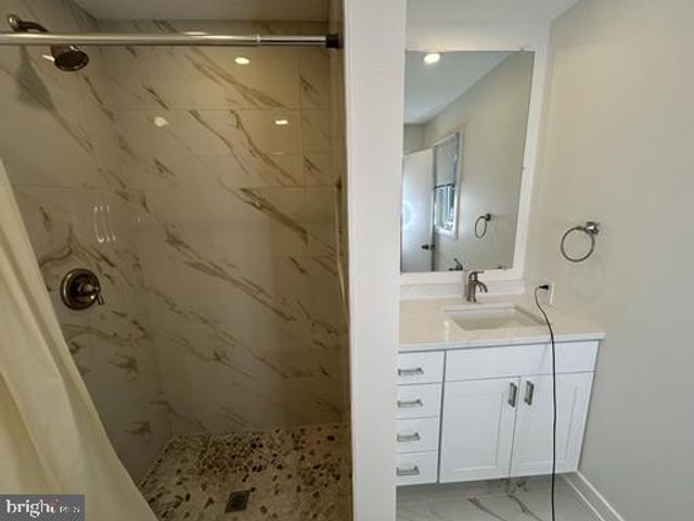 148 BELMONT DR, Wilmington, DE 19808