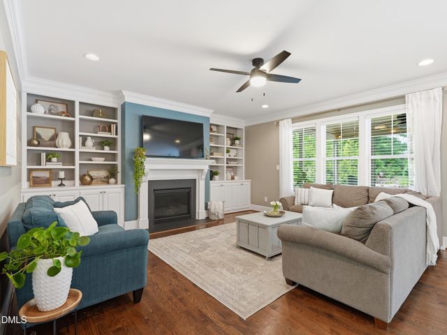 505 Wanderview Lane, Holly Springs, NC 27540
