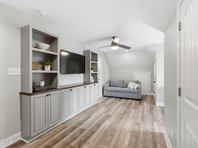 505 Wanderview Lane, Holly Springs, NC 27540