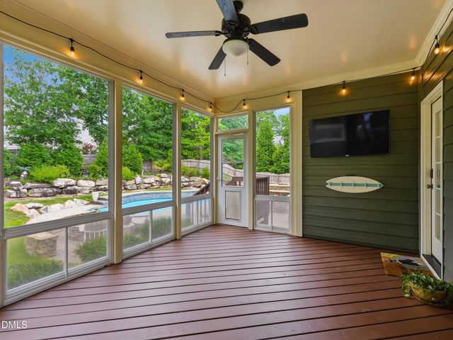 505 Wanderview Lane, Holly Springs, NC 27540
