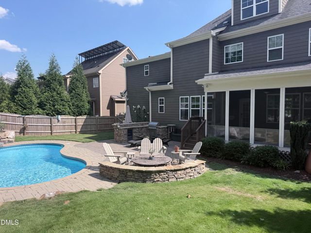 505 Wanderview Lane, Holly Springs, NC 27540
