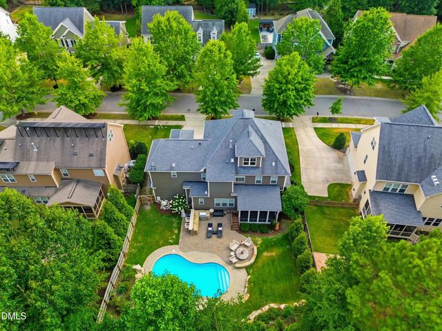 505 Wanderview Lane, Holly Springs, NC 27540