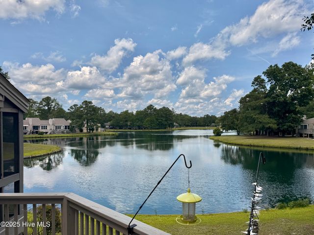 7162 Windward Drive, New Bern, NC 28560
