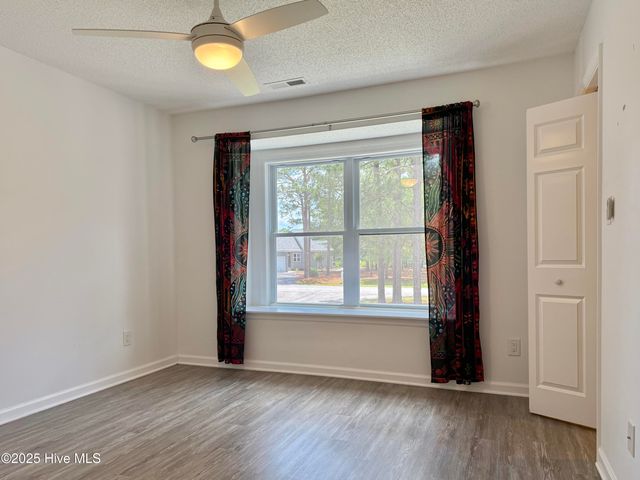 7162 Windward Drive, New Bern, NC 28560