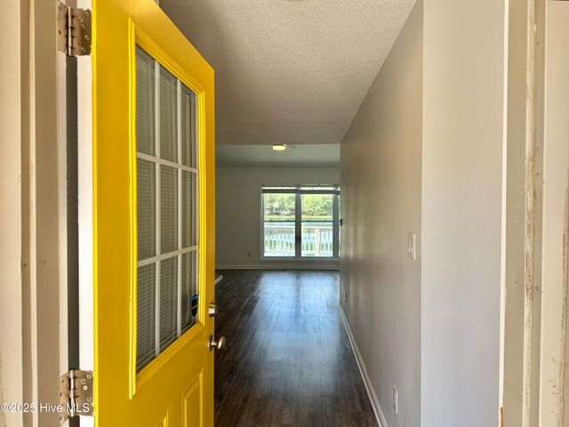 7162 Windward Drive, New Bern, NC 28560