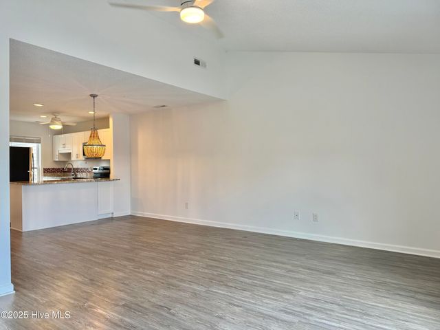 7162 Windward Drive, New Bern, NC 28560