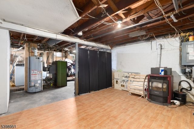 55 Insley Ave, Rutherford Boro, NJ 07070