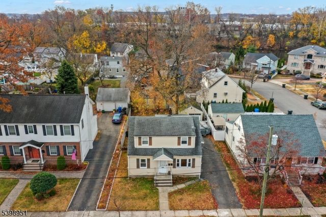 55 Insley Ave, Rutherford Boro, NJ 07070