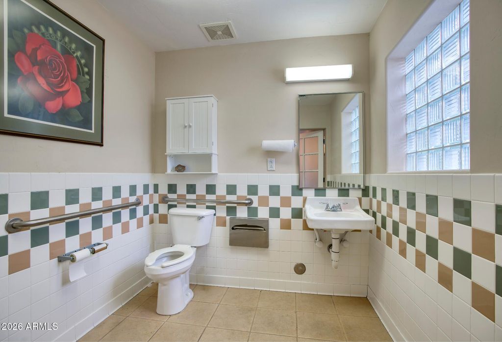 501 E OSBORN Road, Phoenix, AZ 85012 — photo 3