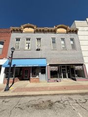 504 Delaware Street, Leavenworth, KS 66048