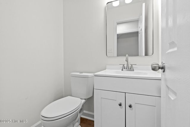 2210 Timberbrook Lane, Midway Park, NC 28544