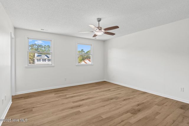 2210 Timberbrook Lane, Midway Park, NC 28544