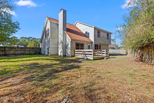 2210 Timberbrook Lane, Midway Park, NC 28544