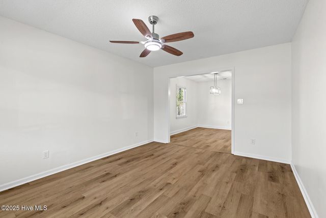 2210 Timberbrook Lane, Midway Park, NC 28544