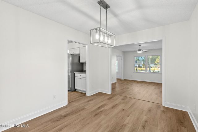 2210 Timberbrook Lane, Midway Park, NC 28544