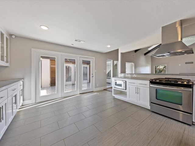 7109 Canongate Drive, Dallas, TX 75248