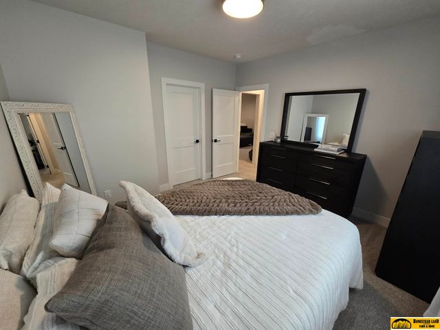 3540 Tree Line Drive, Lincoln, NE 68516