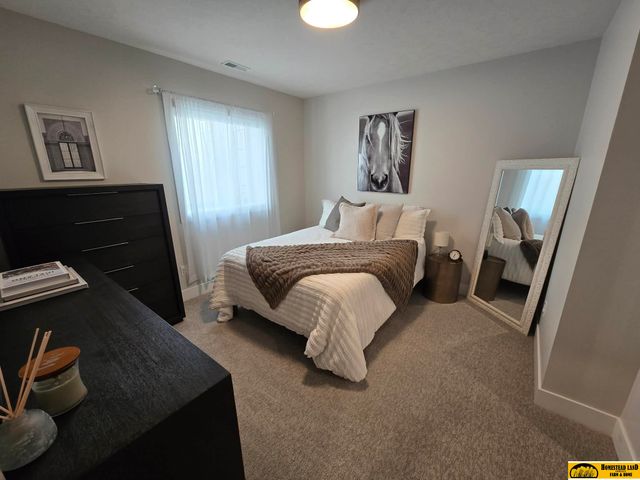 3540 Tree Line Drive, Lincoln, NE 68516