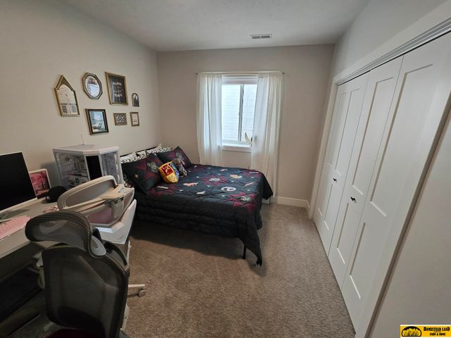 3540 Tree Line Drive, Lincoln, NE 68516